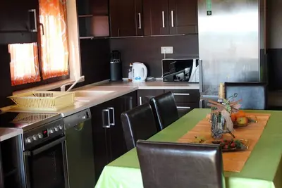 Image de Apartment Veronika with two sleeping room, near the sea