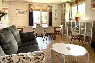 Image de Combrit, maison avec grand jardin à 3 km de la plage du Treustel