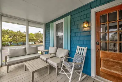 Image de Classic Cape May Point Cottage in the Dunes