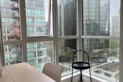 Image de Waterfront one bedroom apartment