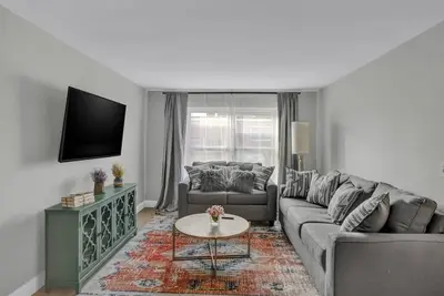 Image de Upscale suite in Lakewood