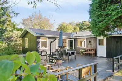 Image de Newly renovated and modern cottage near.