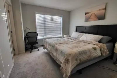 Image de Entire 3bd Home Close to Calgary Yyc Airport