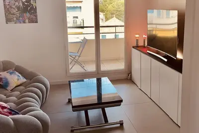 Image de Appartement terrasse Luxueux à 7 mins de la Croisette