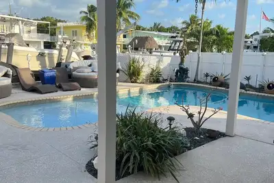 Keys waterfront paradise