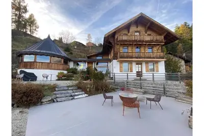 Image de Chalet 12 personnes - vue exceptionnelle - proche des pistes et bains thermaux