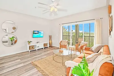 Image de Upstay: Condo Near Disney w Pool, Hot tub, Sauna