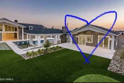 Image de Picturesque Camelback Mountain Views- Guest House Prívate Entrance