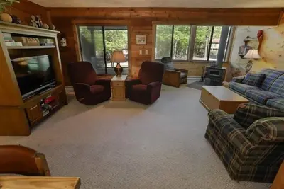 Image de Seven Springs Swiss Mountain 3 Bedroom Standard Condo, Close to Golf Course by RedAwning