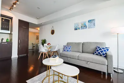 Image de Cn Tower Views | ❤️ of Dt I 1 Bedroom+Den