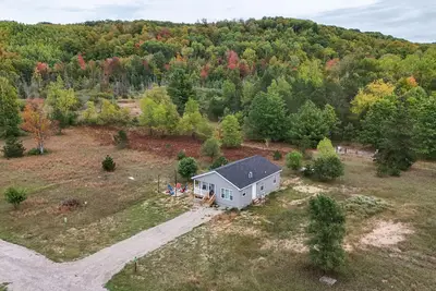 Image de Family Home in Rapid City ~ 4 Mi to Torch Lake!