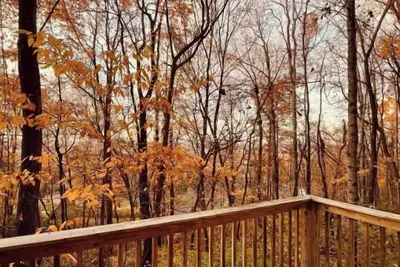 Image de Mountainside retreat 20 minutes from Downtown