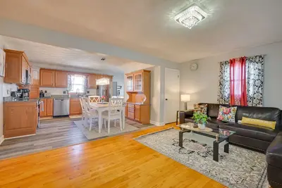 Image de Deck & Grill: Convenient Home in Hummelstown