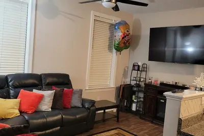 Image de New Townhome Masters ready Downtown