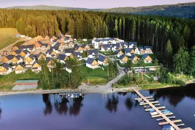 Image de Agréable appartement pour 4 personnes avec Wifi, bain à remous, Tv, terrasse et parking