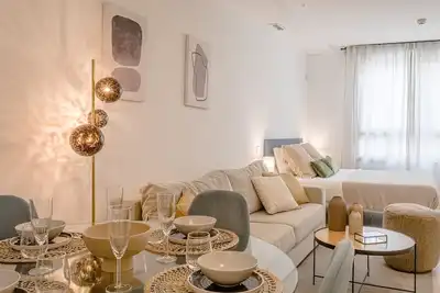 Image de Luxury 1 bed apt in the center by Sharing Co
