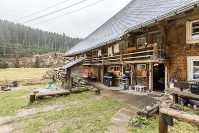 Image de Ferme de 1528 avec 9 chambres, terrasse privée, sauna privé et Wi-Fi