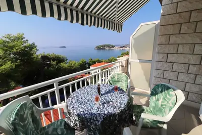 Image de Appartement d'une chambre prés de la plage Prizba, Korcula (A-20862-c)