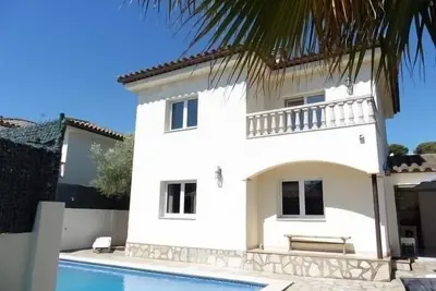 Image de Vacation home for 9 guests with 143m² in L'Escala (129419)
