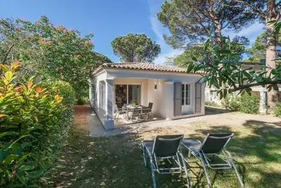 Image de Villa 2 ch rénovée plage à 150m et proche de St-Tropez