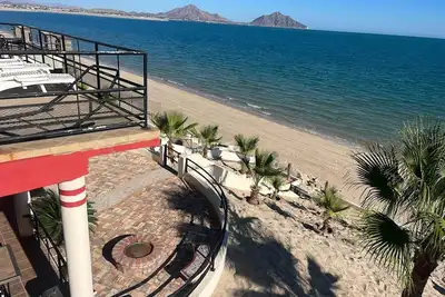 Image de Beachfront condo for rent in Villas de Las Palmas, San Felipe
