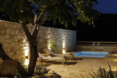 Villa Praxithea
