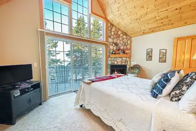Image de Cobblestone Cove Villa 4 - Lake Superior - Grand Marais, Mn