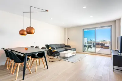 Image de Blossom - Modern 2 bedroom apartment within walking distance to Benalmadena Pueblo
