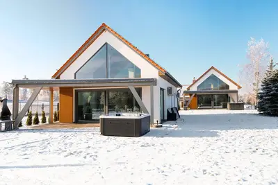 Image de Superbe maison Ă Ryn avec WiFi