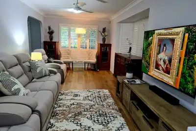 Image de Comfortable pet friendly family home, 12 min to Bne terminals, 5 to Nudgee Beach