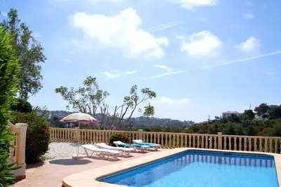Appartement dans une maison de vacances avec climatisation, Wifi, piscine privée, Tv, terrasse