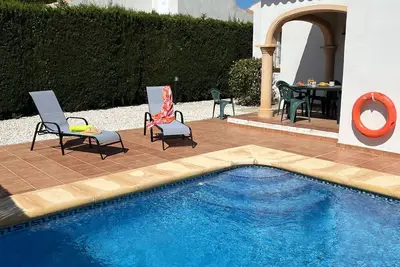 Image de Appartement dans une maison de vacances avec climatisation, Wifi, piscine privée, Tv, terrasse