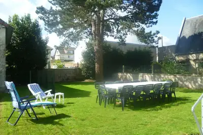Image de Villa centre ville à 100m de la plage (20 personnes)