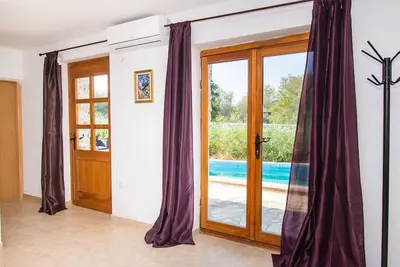 Image de Maison Stone Curlew 5 (91111-K1) - Lišane Tinjske