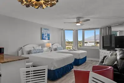 Image de Top of The Gulf 306 | 0 Bed, 1 Bath