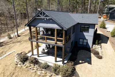 Image de Lake Keowee Waterfront Clemson Retreat