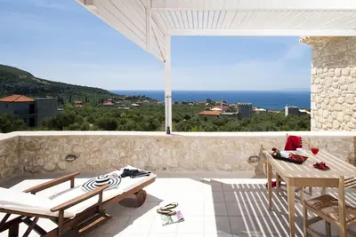Image de Two Bedroom Maisonette Villa - Ilianthos
