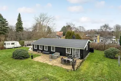 Image de Belle maison à Højby avec WiFi