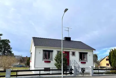 Image de Maison de vacances pour 3 a Mariestad-By Traum