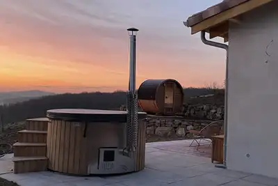 Image de Unusual in the heart of nature, Nordic bath, panoramic sauna