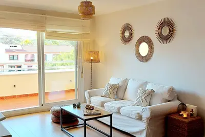 Image de Apartment 140 m2 at 400 m. from the beach in Benalmadena