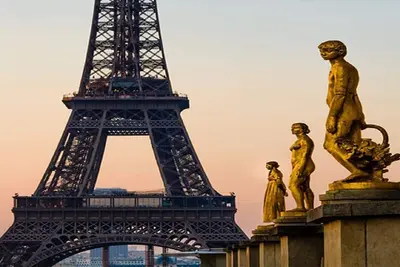 Image de Treat Yourself To The Ultimate Luxuryin Paris-Most Breathtaking Views Of Eiffel