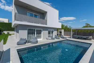 Image de Villa Athos with private pool in Novigrad for rent