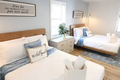 Image de Cottage In The Woods! Secluded! Fully Renovated!