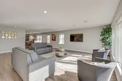 Image de Modern Flower Mound Home < 2 Mi to River Walk