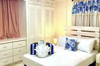 Image de Steps 2 Beach is the Perfect Family Home 2 Minutes Walk to the Beach!