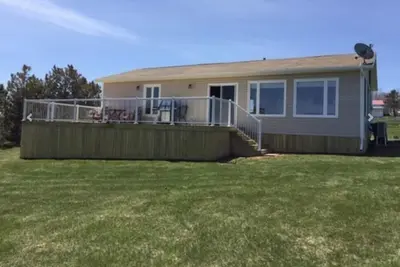 Two bedrooms in Stanley Bridge with beautiful vistas