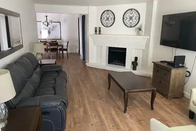 Image de Single Story Charmer in Citrus Heights! Recently Remodeled!