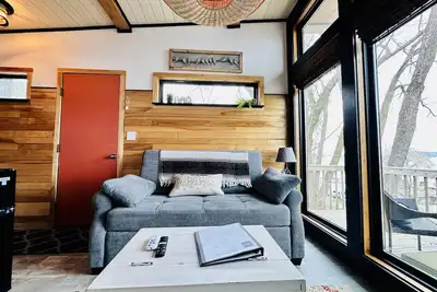 Image de The Bohemian Rhapsody. . . think imagination & fun in a tiny house! Wow type views!