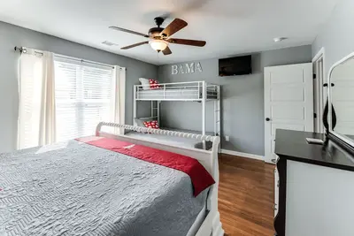 Image de Cottage 2 miles from University of Alabama Campus